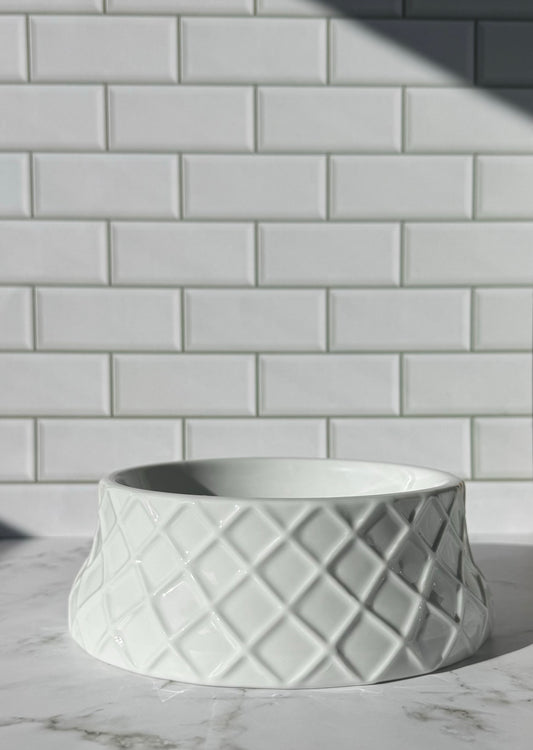 Pet Bowls | White Lattice
