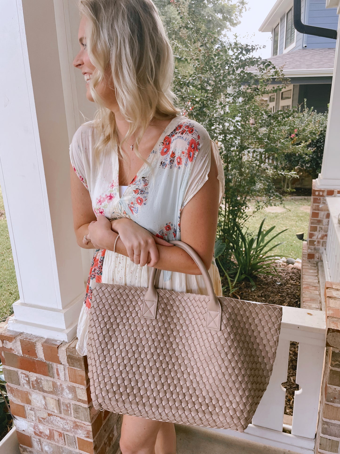 The Andi Tote | White